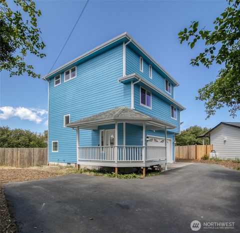 Photo of 251 Ocean Shores Boulevard SW, Ocean Shores, WA 98569 (MLS # 2534735)