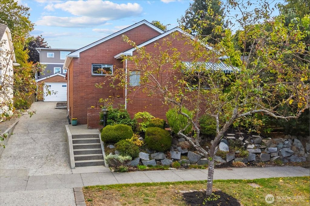 Photo of 5608 7th Avenue NW, Seattle, WA 98107 (MLS # 2427709)