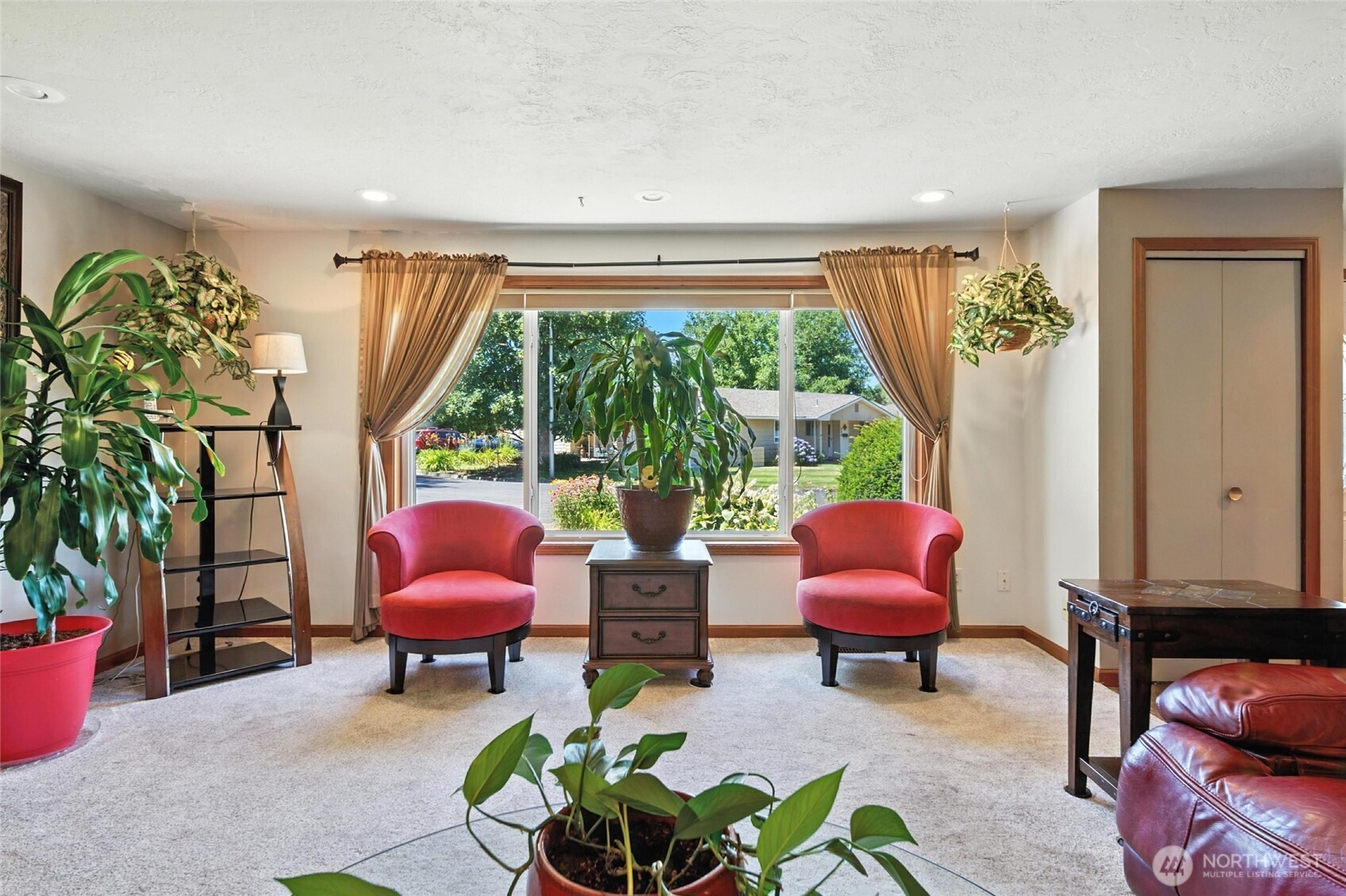 934 Shasta Drive