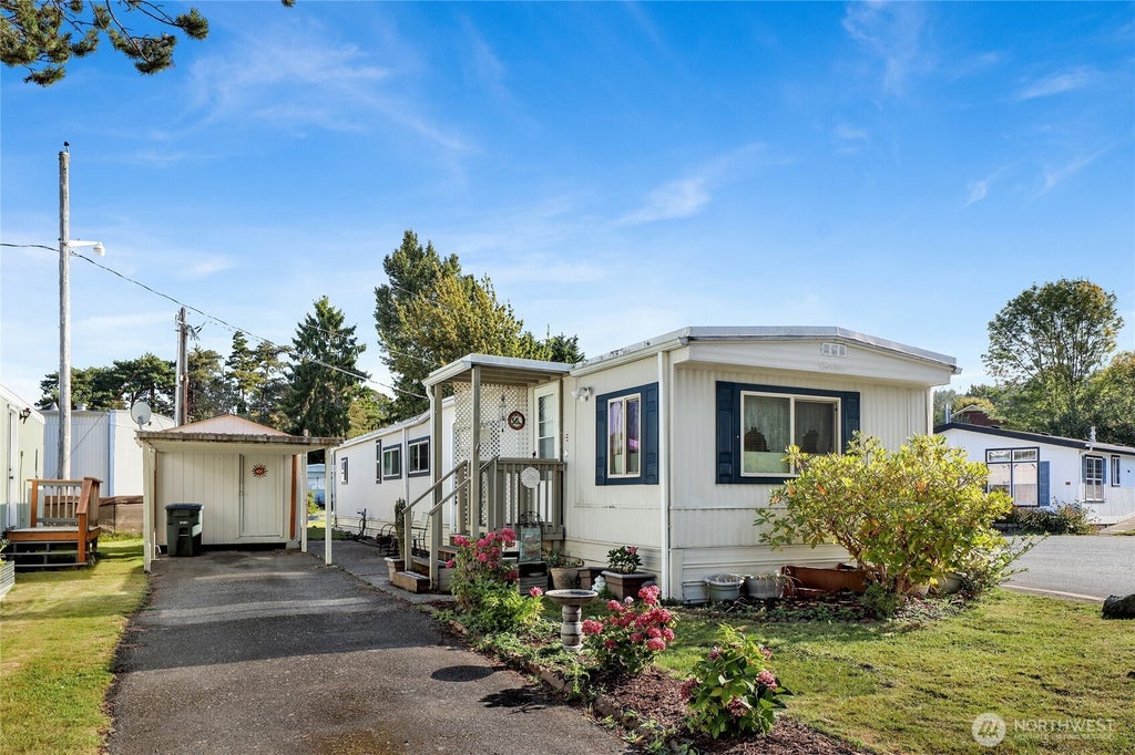 Photo of 2400 Donovan Avenue #37, Bellingham, WA 98225 (MLS # 2579373)