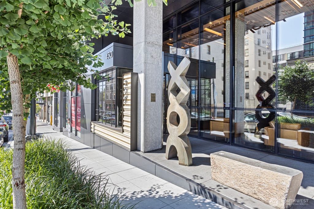 Photo of 450 S Main Street #1005, Seattle, WA 98104 (MLS # 2473520)