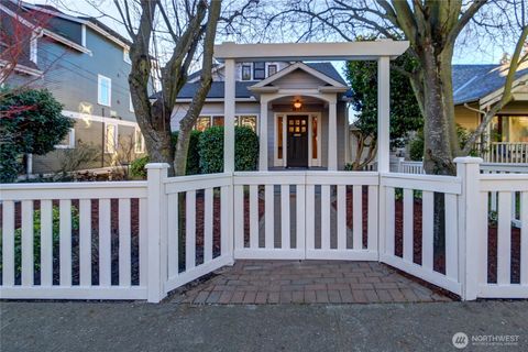 1611 10th Avenue W 1 Seattle WA 98119