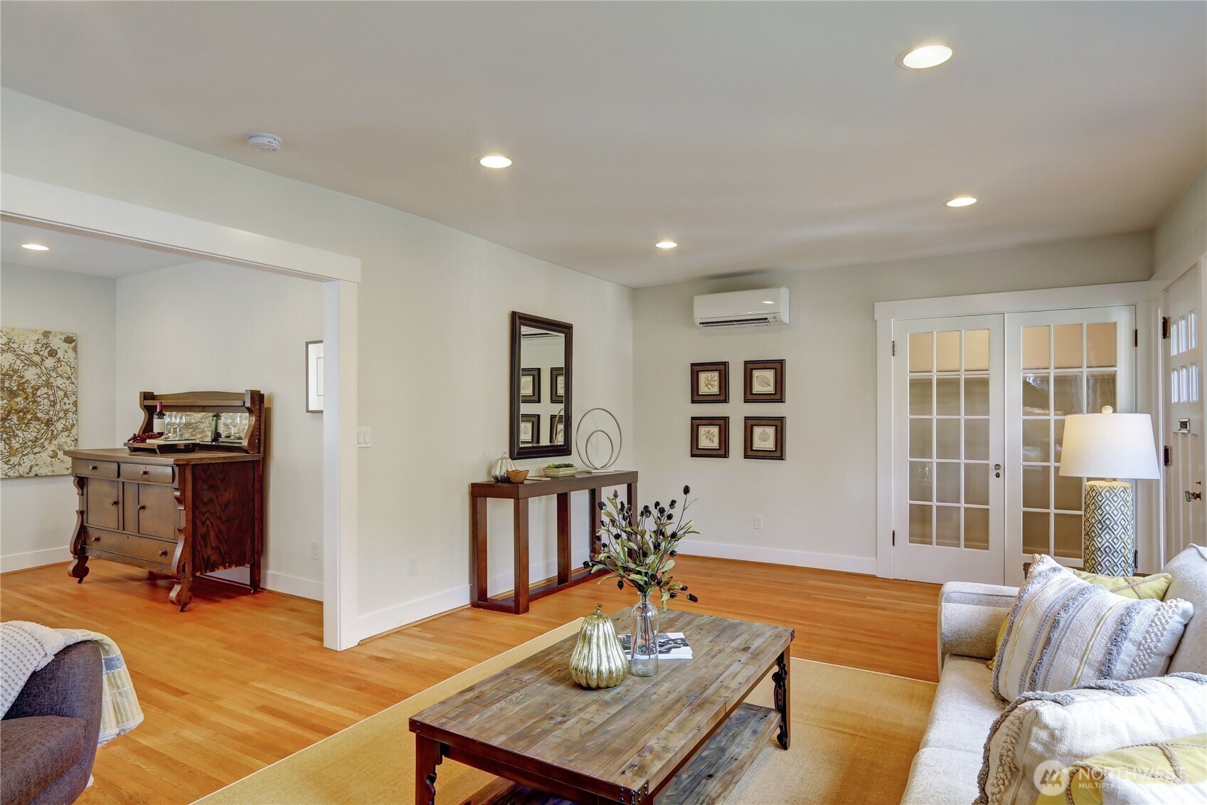 1611 10th Avenue W 1