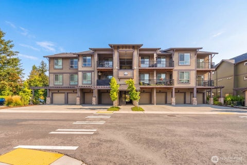 Photo of 1237 Meander Way SE #302F, North Bend, WA 98045 (MLS # 2582882)