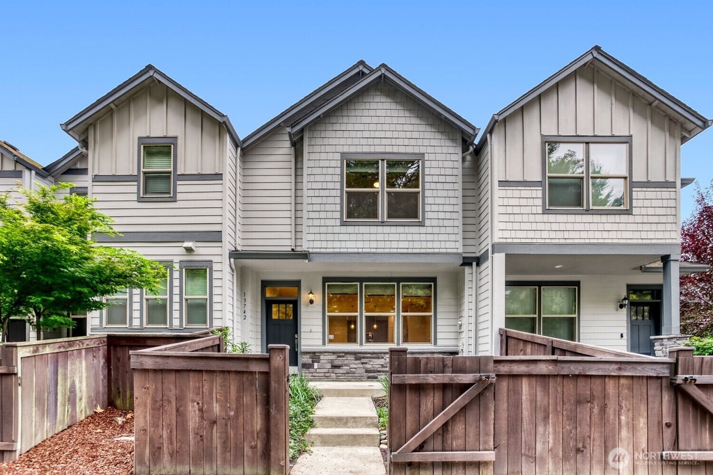 Photo of 13742 NW 7th Avenue, Vancouver, WA 98685 (MLS # 2577893)