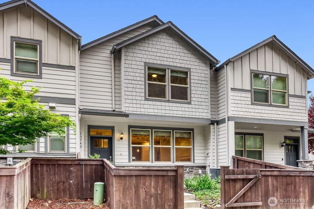 Photo of 13742 NW 7th Avenue, Vancouver, WA 98685 (MLS # 2577893)