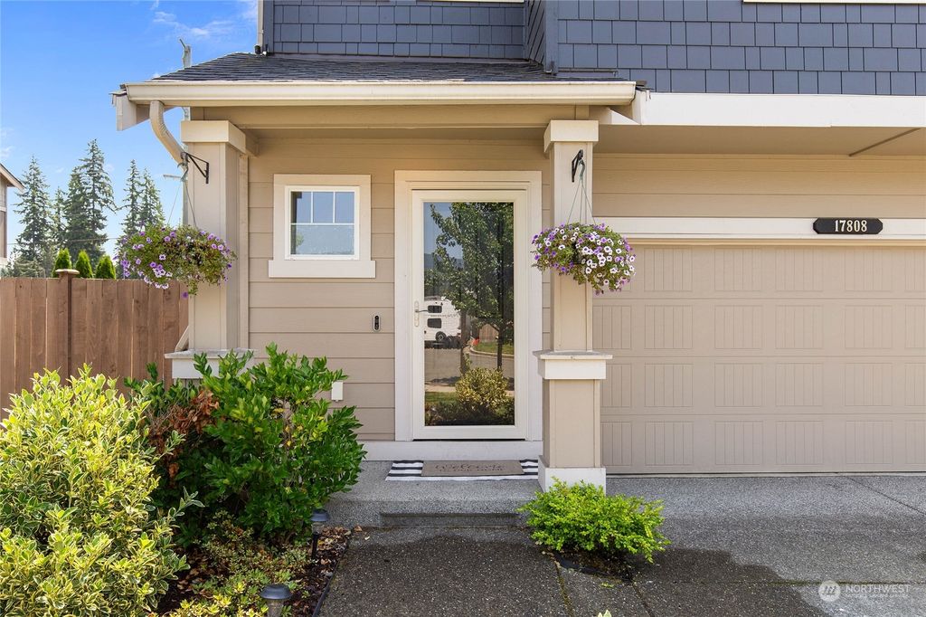 Photo of 17808 Ashe Court, Granite Falls, WA 98252 (MLS # 2136941)