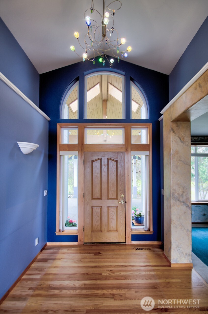 4716 D'Milluhr Drive NE