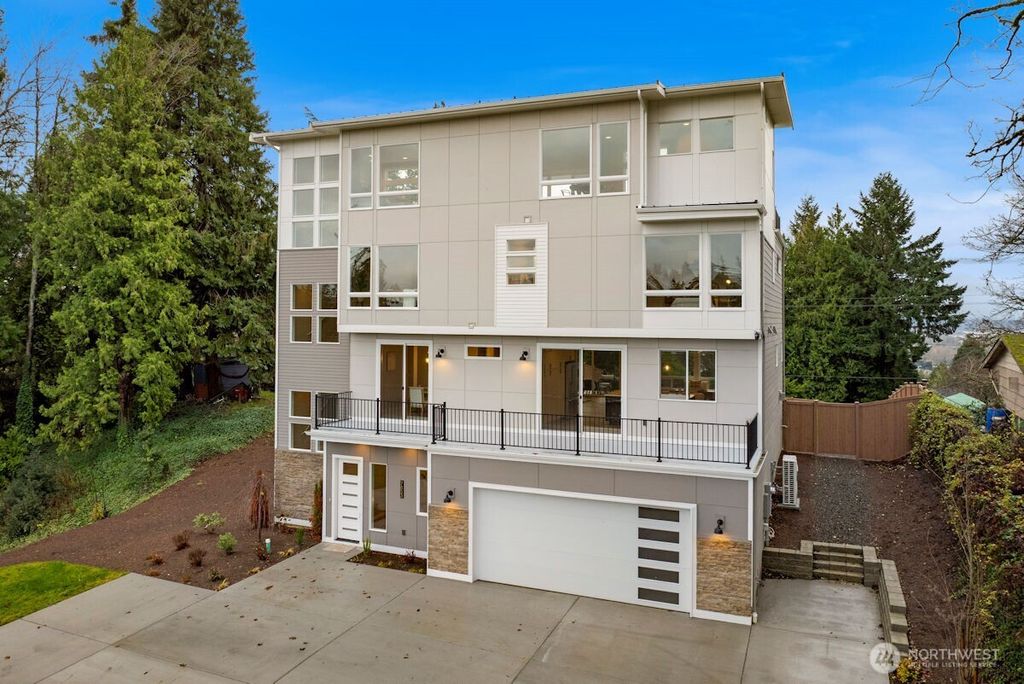 Photo of 7853 S 132 Street, Seattle, WA 98178 (MLS # 2523393)