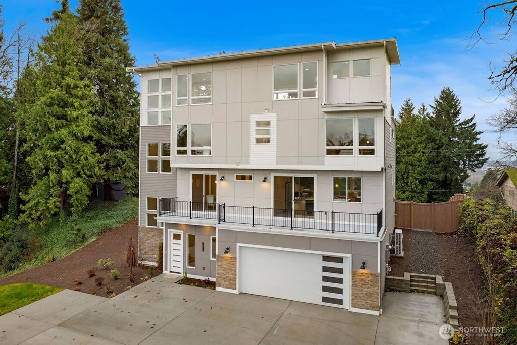Photo of 7853 S 132 Street, Seattle, WA 98178 (MLS # 2523393)
