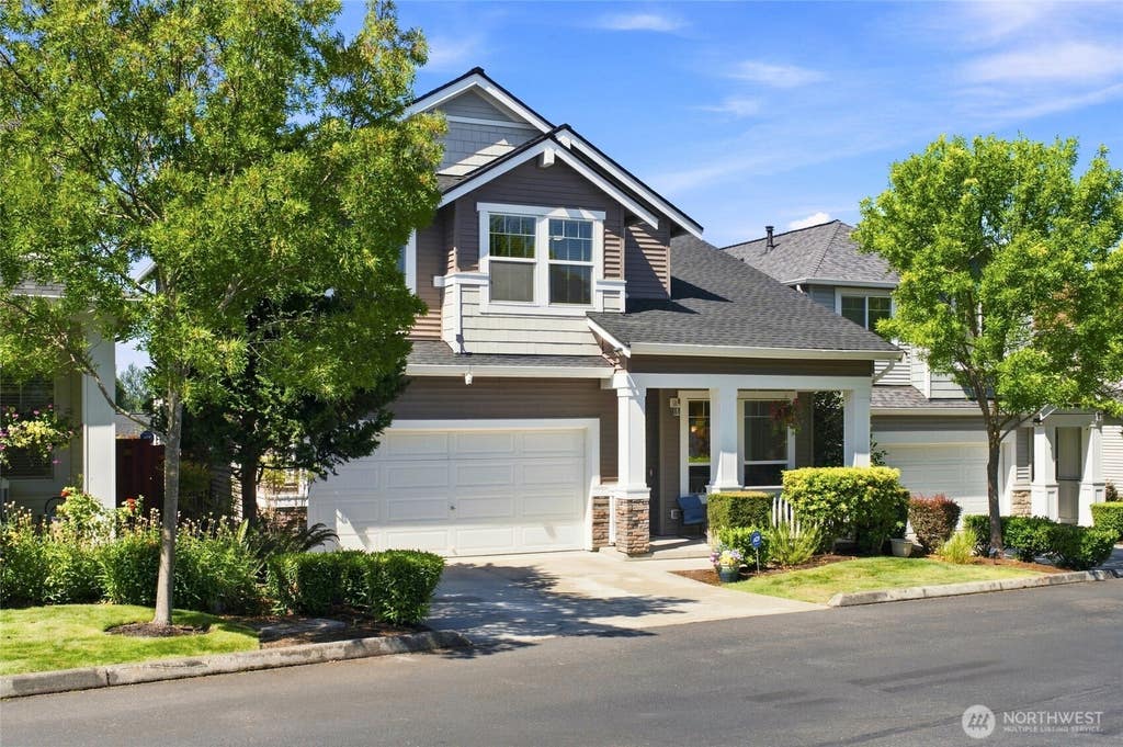 Photo of 6531 Francis Avenue SE, Auburn, WA 98092 (MLS # 2567405)