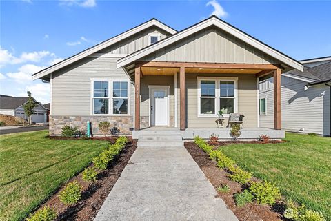 Photo of 1501 Bowfin Court, Lynden, WA 98264 (MLS # 2393863)