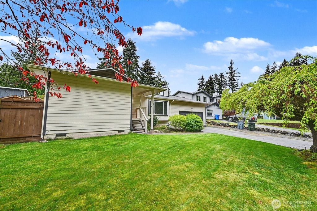 Photo of 8203 181st Avenue E, Bonney Lake, WA 98391 (MLS # 2510032)