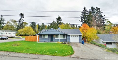 Photo of 25604 29th Avenue S, Kent, WA 98032 (MLS # 2501976)