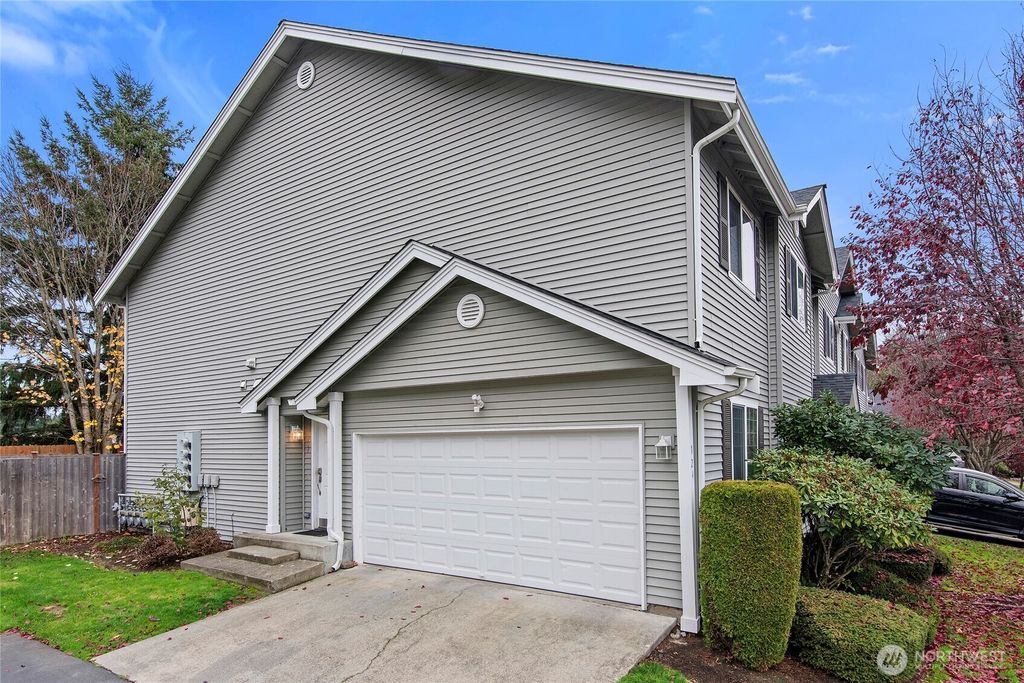 Photo of 124 NE Tucannon Court, Bremerton, WA 98311 (MLS # 2457170)