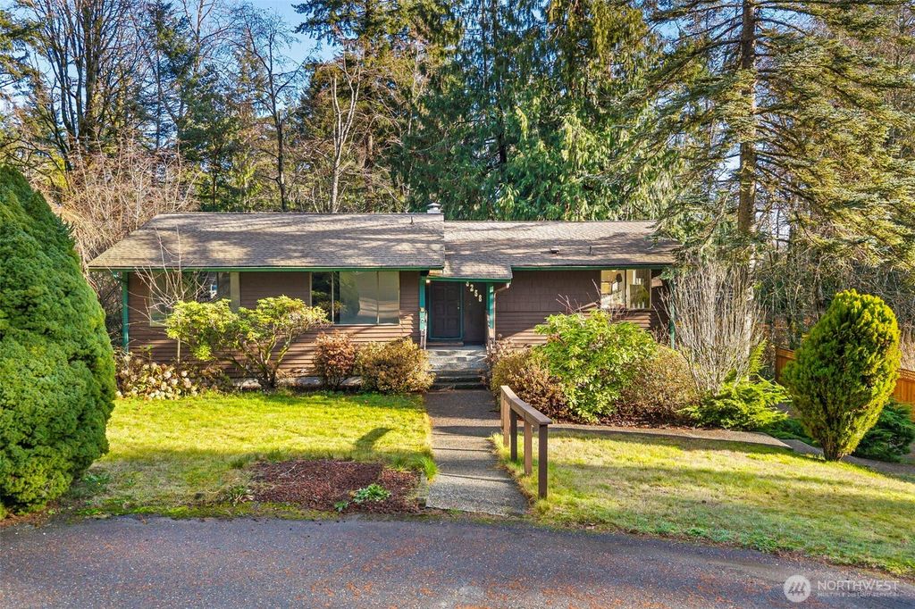 Photo of 3258 SE Mahali Lane, Port Orchard, WA 98366 (MLS # 2461530)