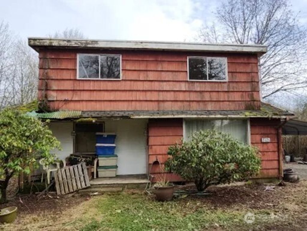 Photo of 8121 E Waller Road, Tacoma, WA 98443 (MLS # 2520667)