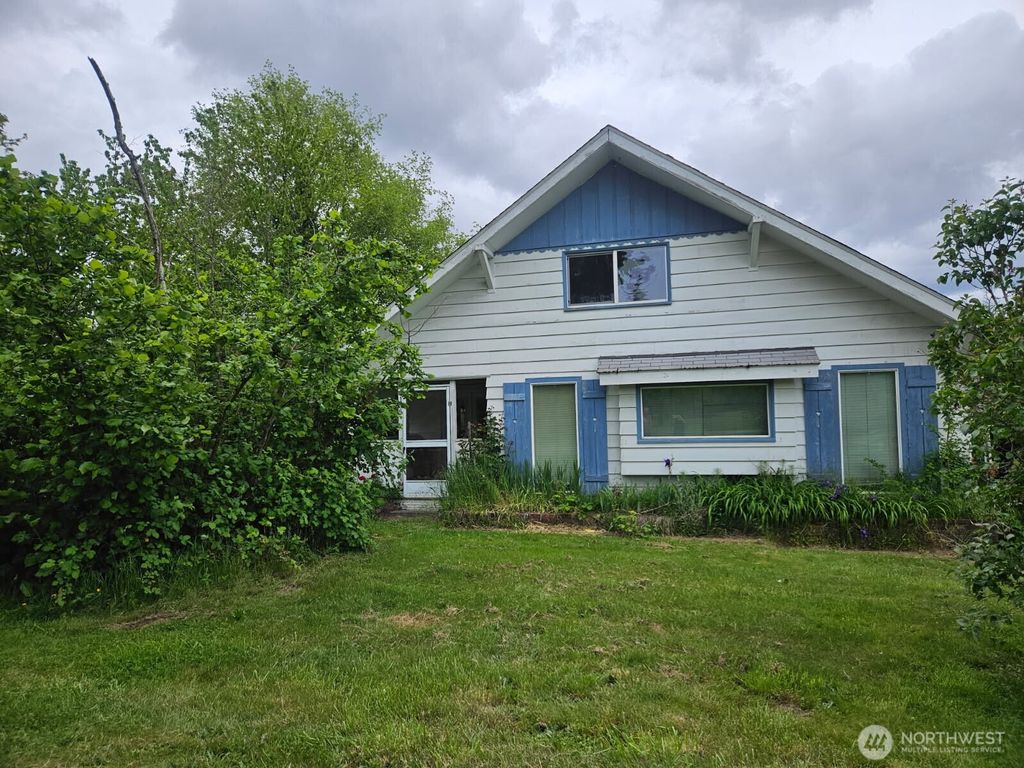 Photo of 4105 Johnson Point Road NE, Olympia, WA 98516 (MLS # 2525893)