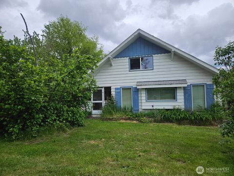 Photo of 4105 Johnson Point Road NE, Olympia, WA 98516 (MLS # 2525893)