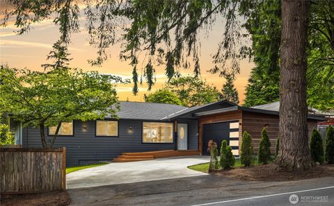 15922 84th Avenue NE Kenmore WA 98028