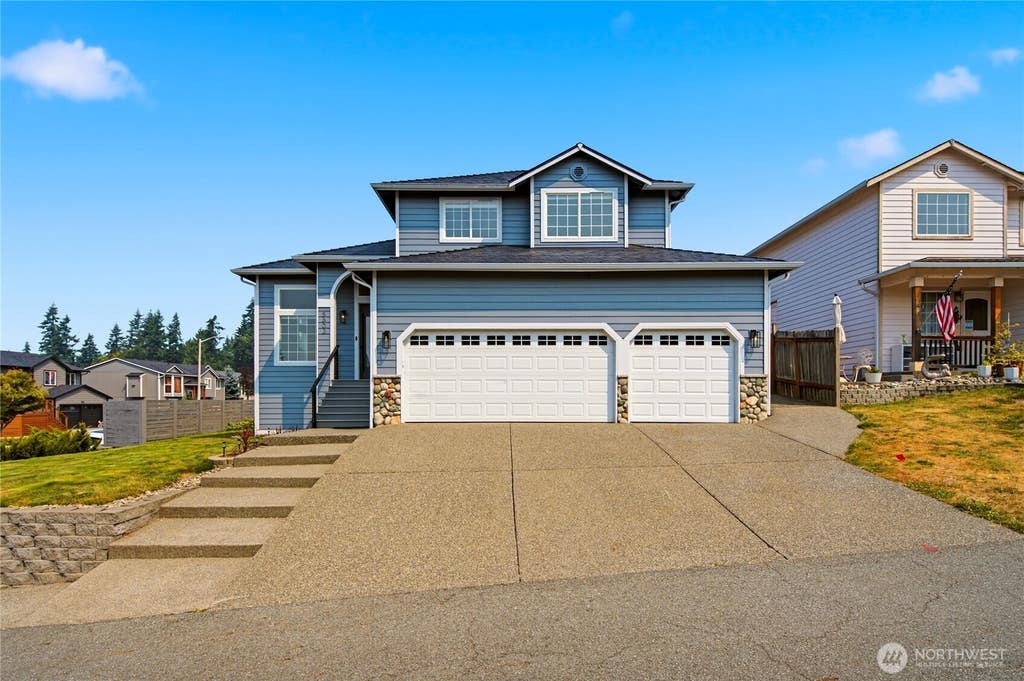 Photo of 5603 79th Avenue NE, Marysville, WA 98270 (MLS # 2566098)