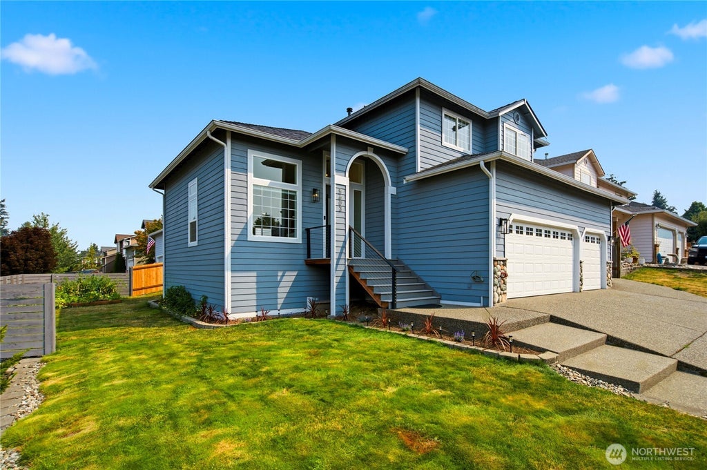 Photo of 5603 79th Avenue NE, Marysville, WA 98270 (MLS # 2566098)