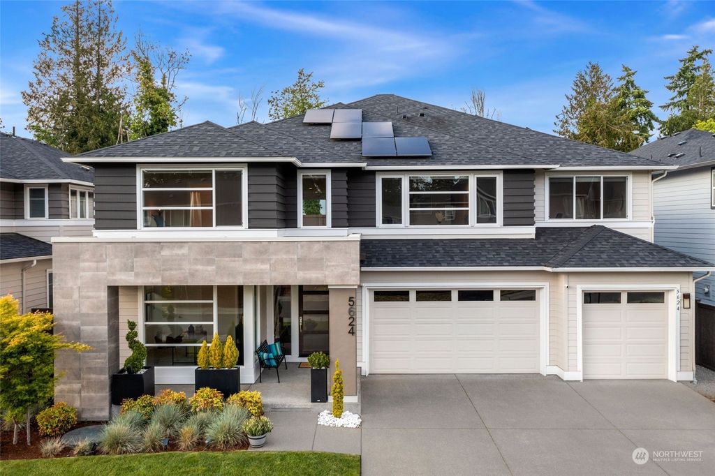 Photo of 5624 S 356th Street, Auburn, WA 98001 (MLS # 2126245)