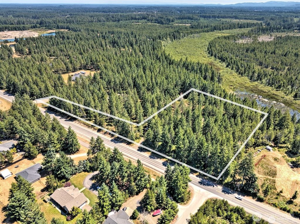 Photo of 5201 E Brockdale Road, Shelton, WA 98584 (MLS # 2515744)