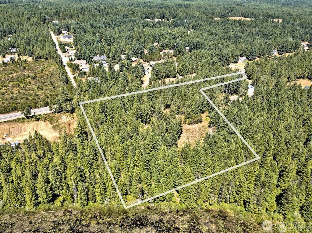 Photo of 5201 E Brockdale Road, Shelton, WA 98584 (MLS # 2515744)