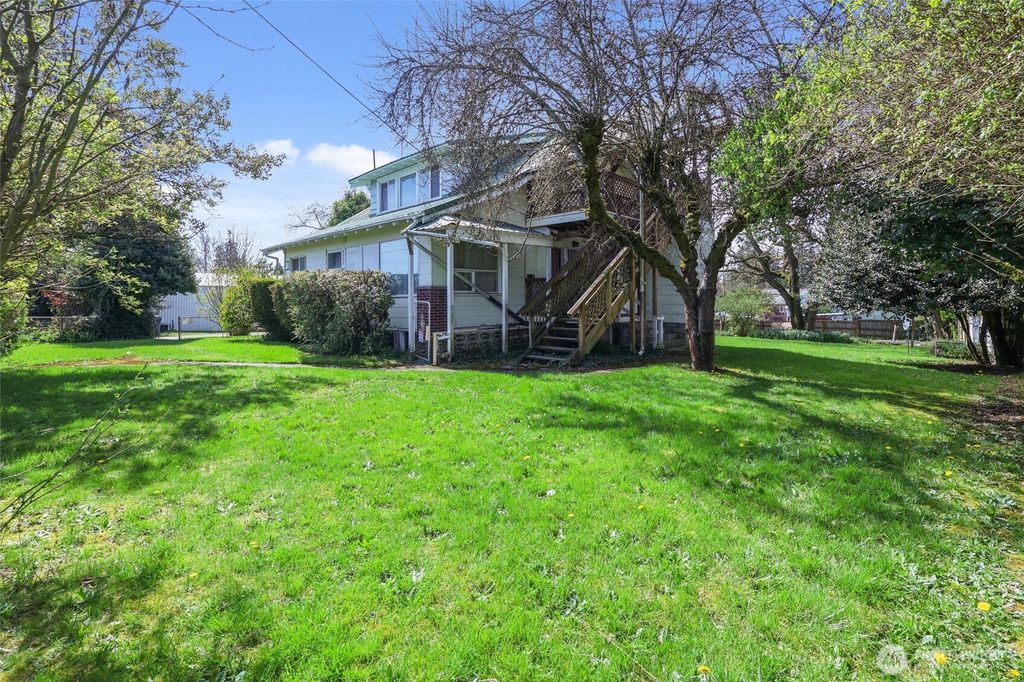 Photo of 9906 Croft Street S, Tacoma, WA 98444 (MLS # 2504505)