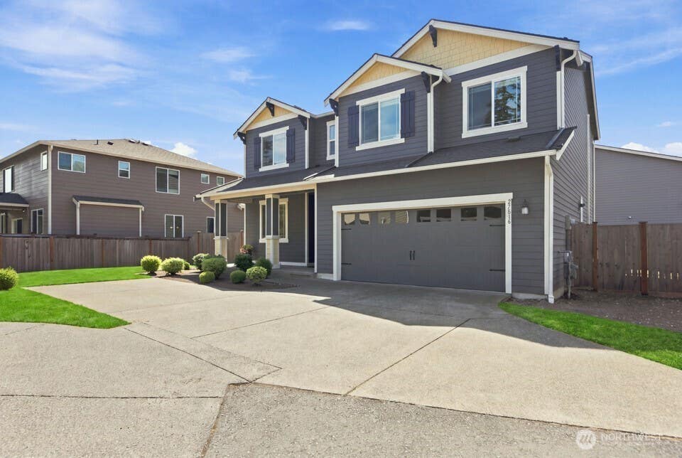 Photo of 27816 153rd Place SE, Kent, WA 98042 (MLS # 2571904)
