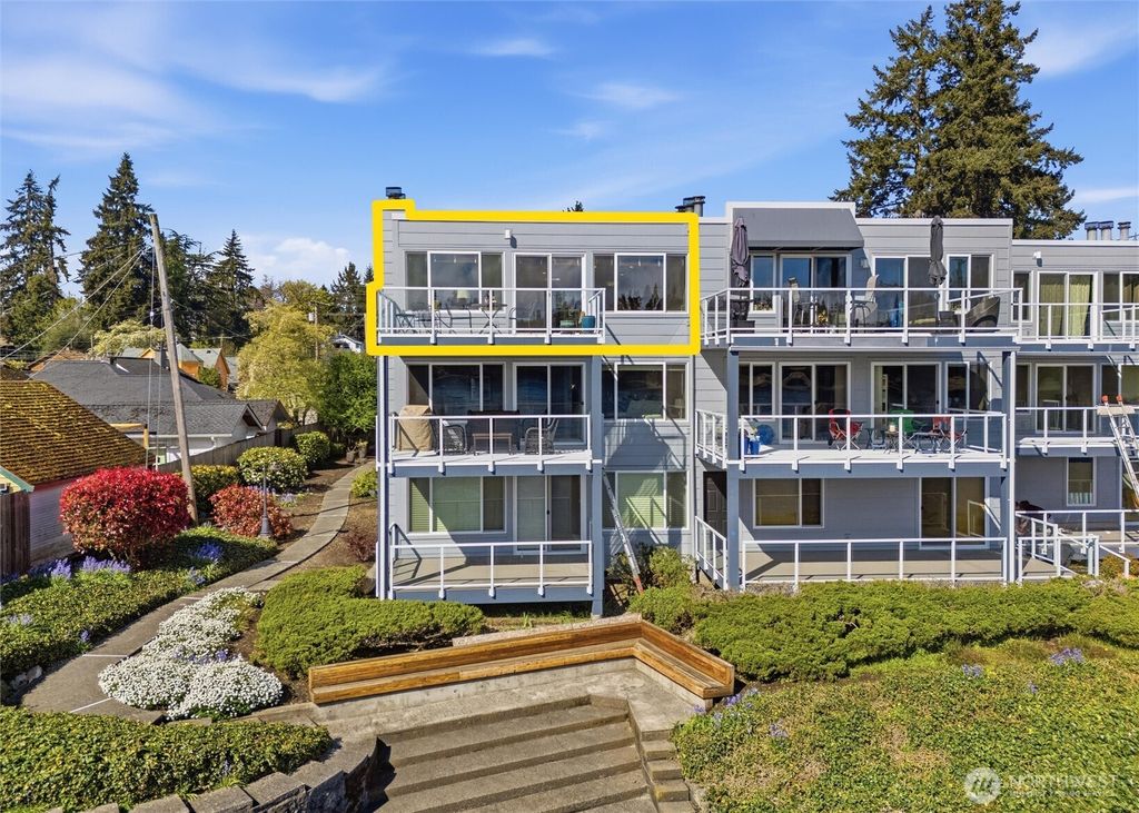 Photo of 1610 Park Avenue #D-3, Bremerton, WA 98337 (MLS # 2510647)