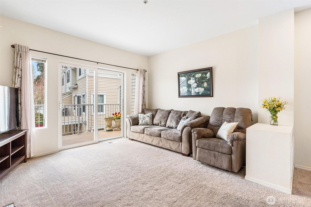 Photo of 11856 NE 162nd Lane #9-4, Bothell, WA 98011 (MLS # 2509274)