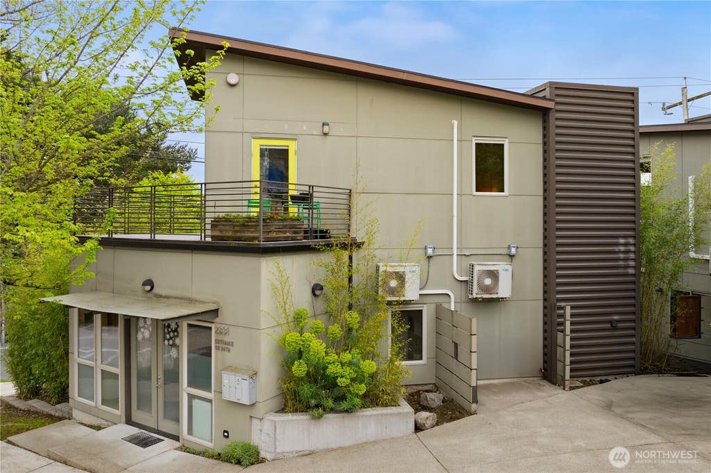 Photo of 2331 E Madison Street, Seattle, WA 98112 (MLS # 2565513)