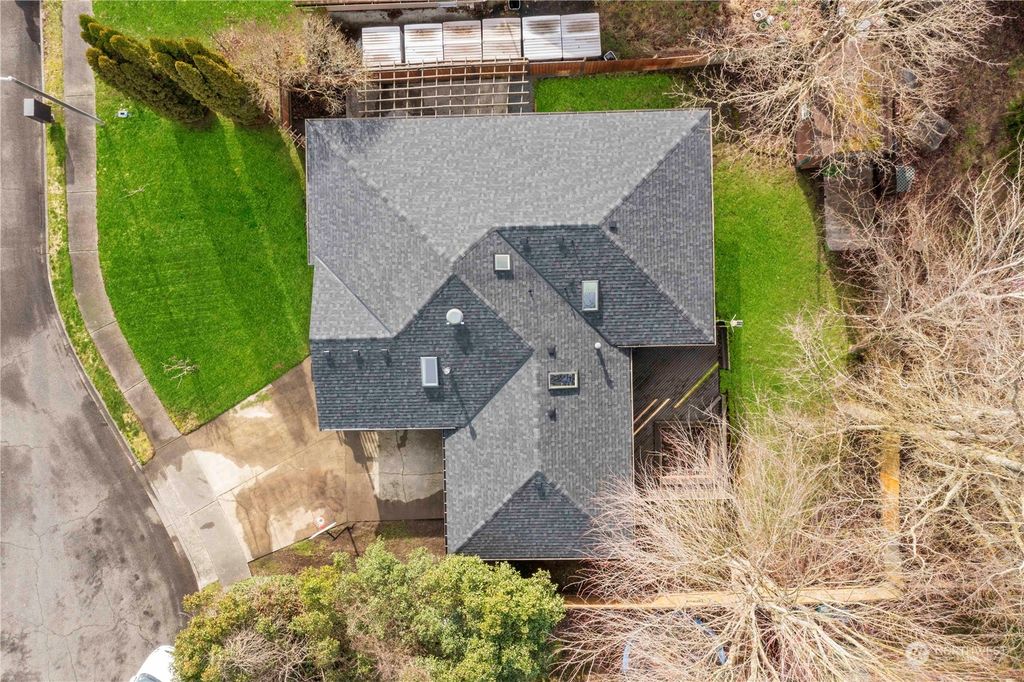 Photo of 328 Hawthorne Avenue S, Pacific, WA 98047 (MLS # 2034635)