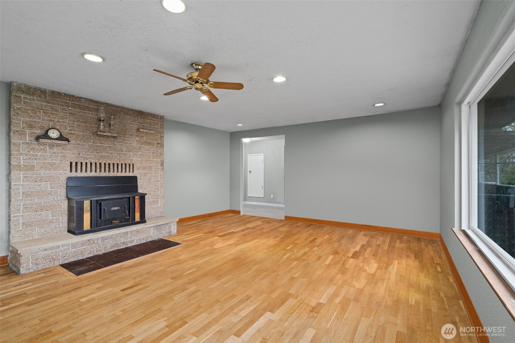 105 ISLAND VIEW Lane