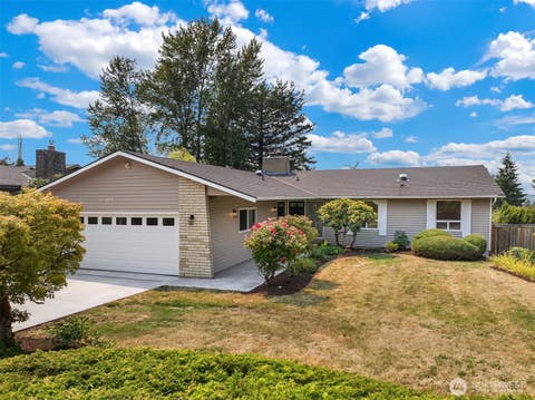 Photo of 4259 133rd Avenue SE, Bellevue, WA 98006 (MLS # 2564568)
