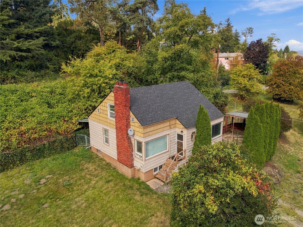 Photo of 10863 Roseberg Avenue S, Seattle, WA 98168 (MLS # 2586598)
