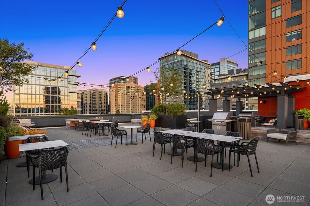 Photo of 1085 103rd Avenue NE #401, Bellevue, WA 98004 (MLS # 2406562)