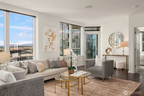 Photo of 500 106th Avenue NE #3105, Bellevue, WA 98004 (MLS # 2484032)