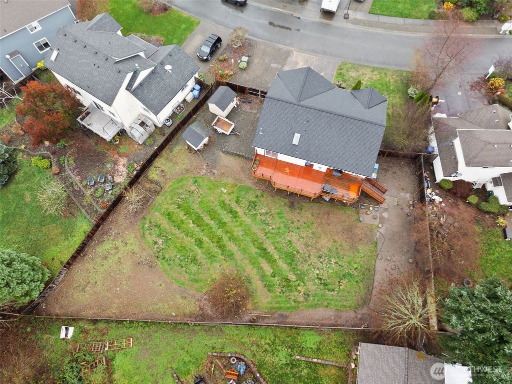 Photo of 16322 37th Street Ct E, Lake Tapps, WA 98391 (MLS # 2459504)