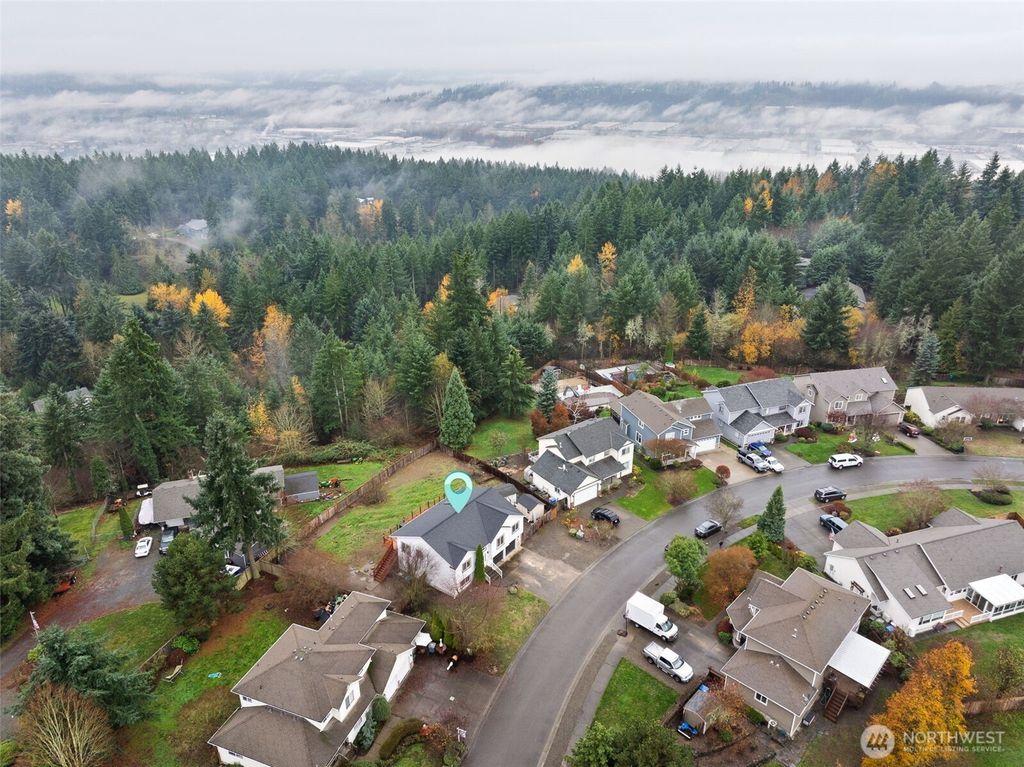 Photo of 16322 37th Street Ct E, Lake Tapps, WA 98391 (MLS # 2459504)