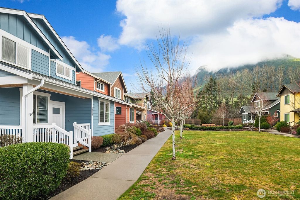 Photo of 208 Galena Place NE, North Bend, WA 98045 (MLS # 2334468)