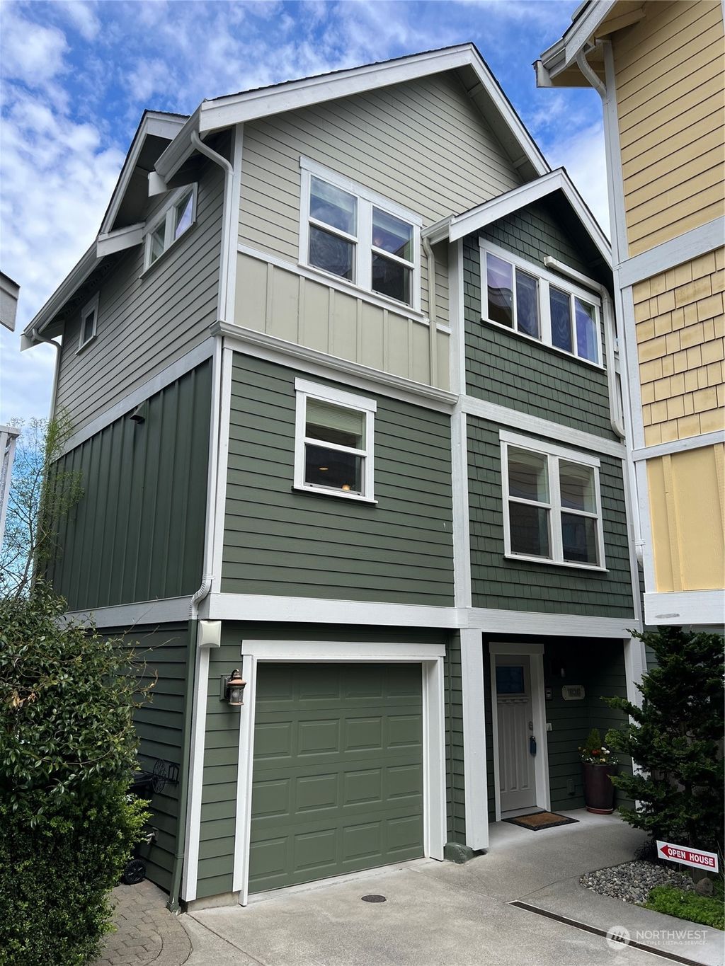Photo of 1826 27th Avenue, Seattle, WA 98122 (MLS # 2224497)
