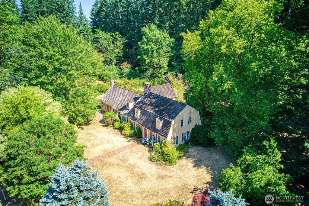 Photo of 14729 Bear Creek Lane NE, Woodinville, WA 98077 (MLS # 2555183)