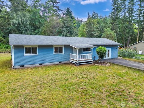 Photo of 592 Kodiak Avenue, Camano Island, WA 98282 (MLS # 2456621)