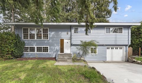 Photo of 20310 5th Avenue NW, Shoreline, WA 98177 (MLS # 2513107)