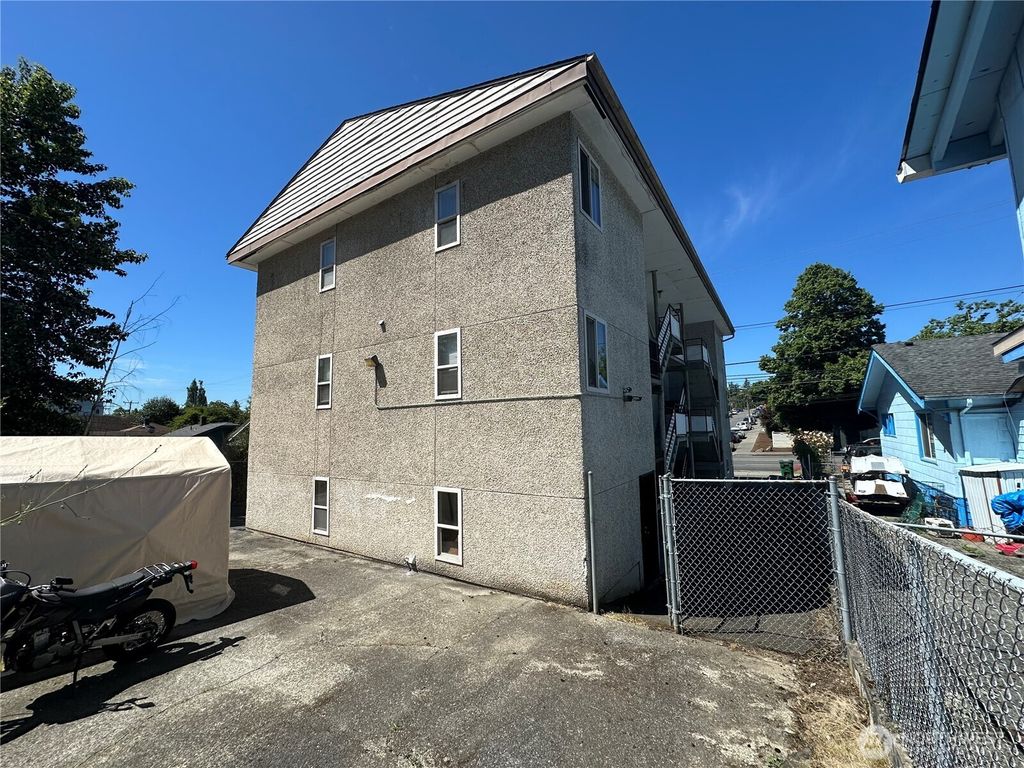 Photo of 7440 Rainier Avenue S, Seattle, WA 98118 (MLS # 2414699)
