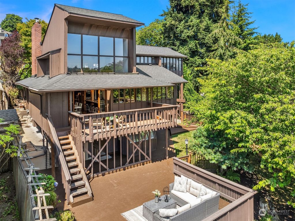 Photo of 3444 9th Avenue W, Seattle, WA 98119 (MLS # 2269556)