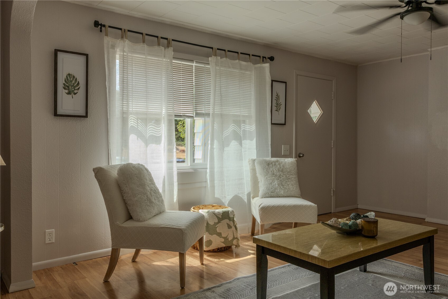 509 Rochester Street W
